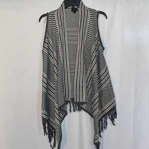 Love and Liberty top